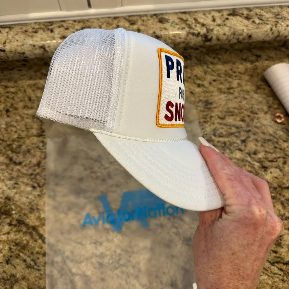 NWT Aviator Nation “Pray For Snow” Trucker Hat